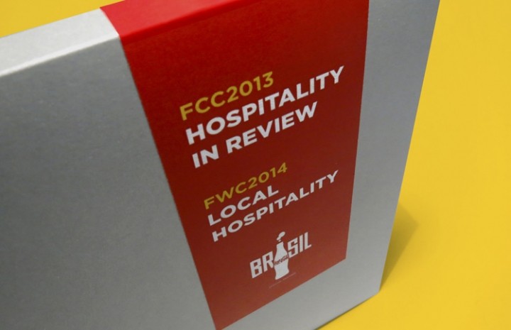 Kit Hospitality Copa do Mundo - Projeto gráfico, editorial para a comunicação corporativa da Coca-Co